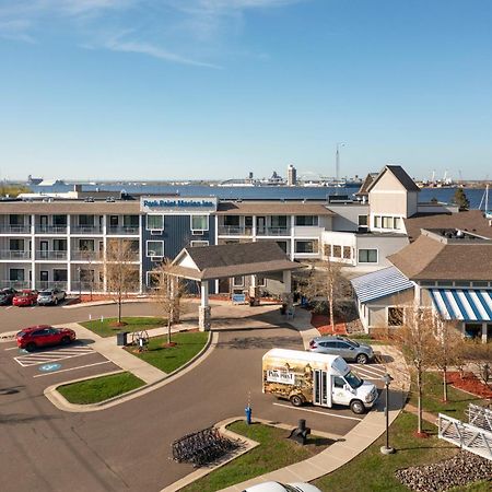 Park Point Marina Inn Дълут Екстериор снимка
