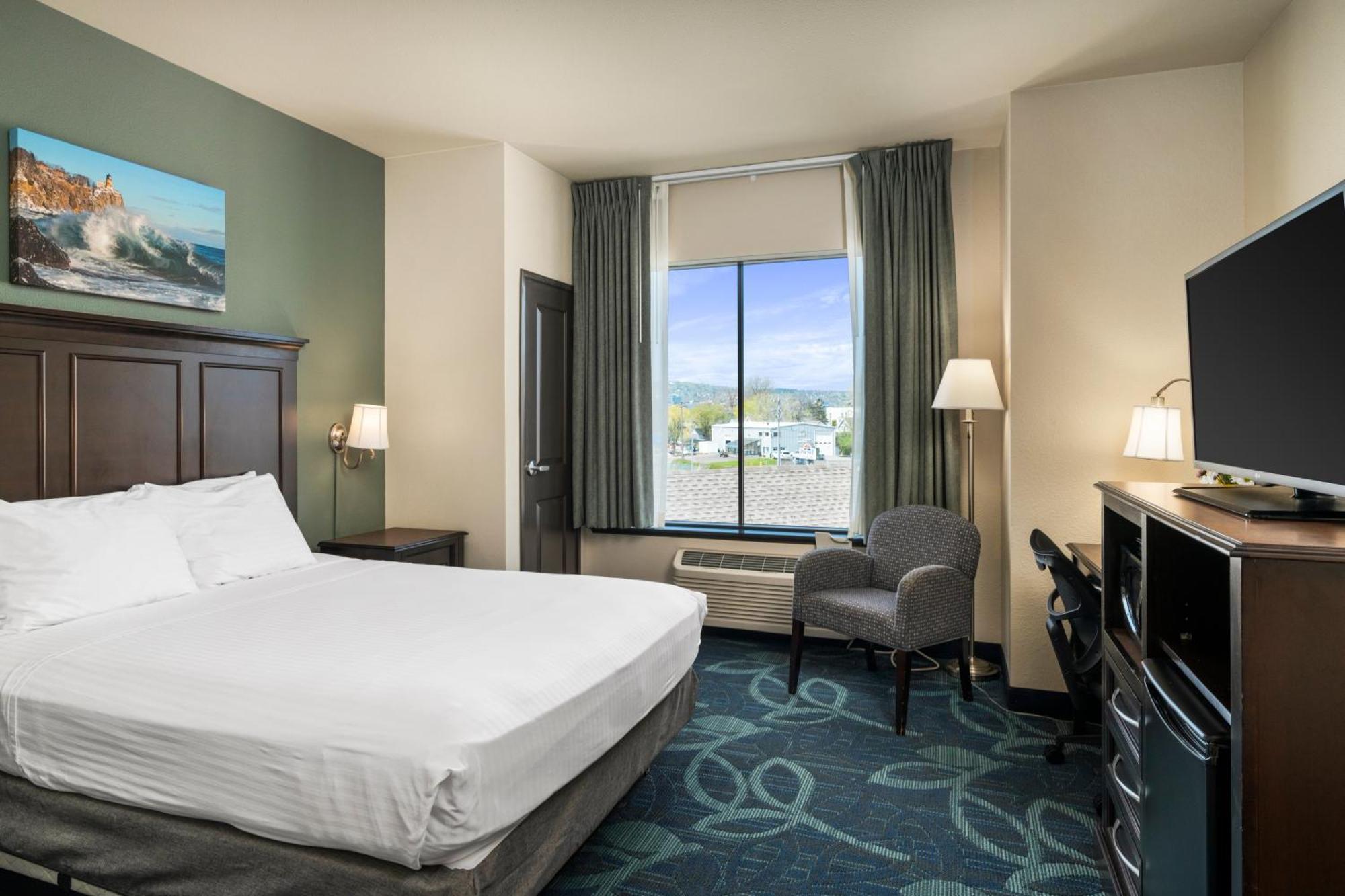 Park Point Marina Inn Дълут Екстериор снимка