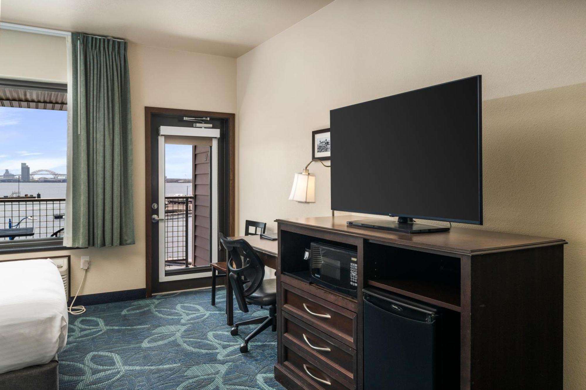 Park Point Marina Inn Дълут Екстериор снимка