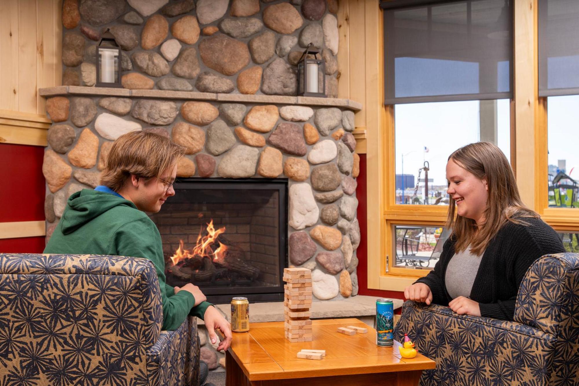 Park Point Marina Inn Дълут Екстериор снимка