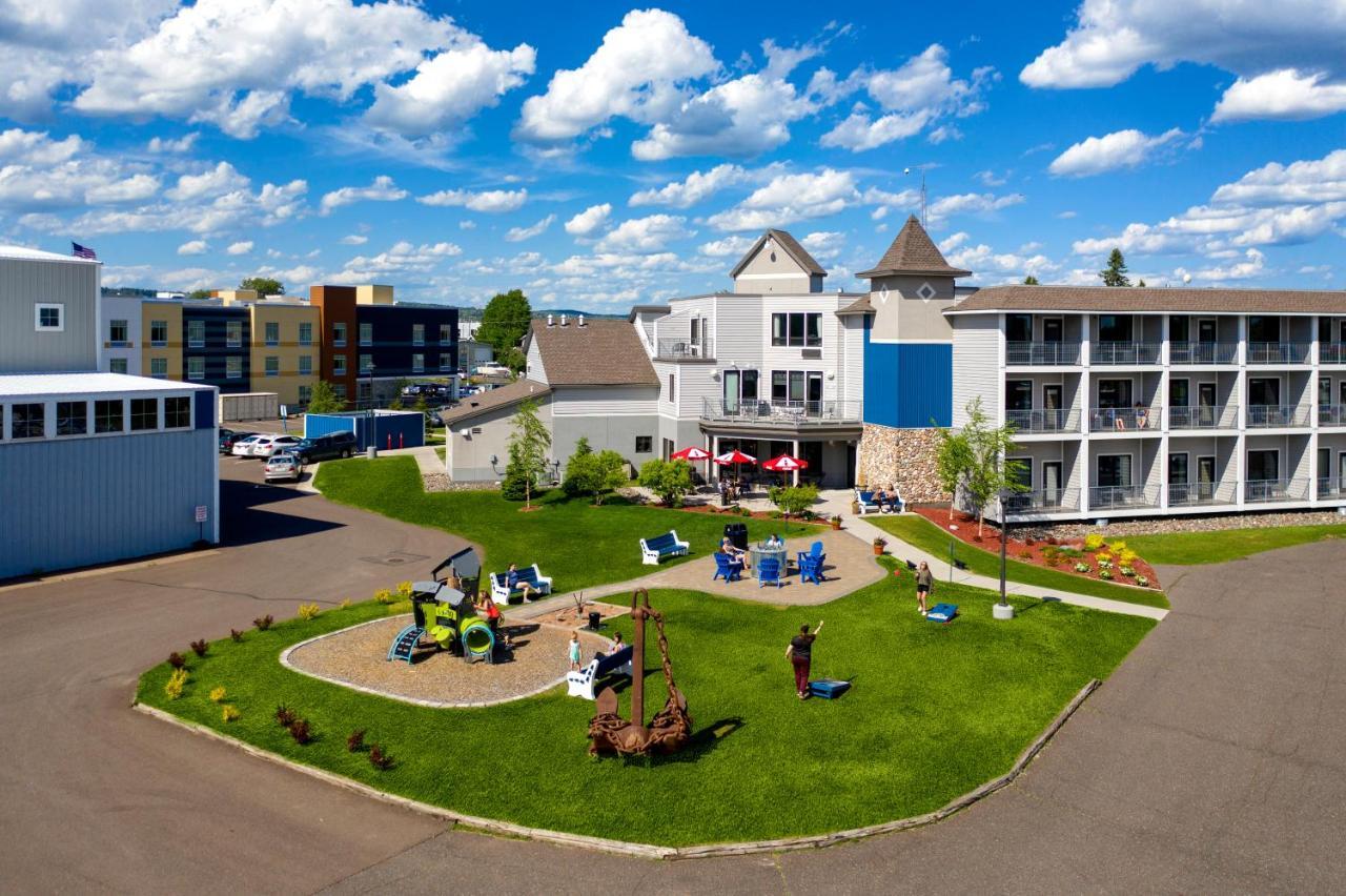 Park Point Marina Inn Дълут Екстериор снимка